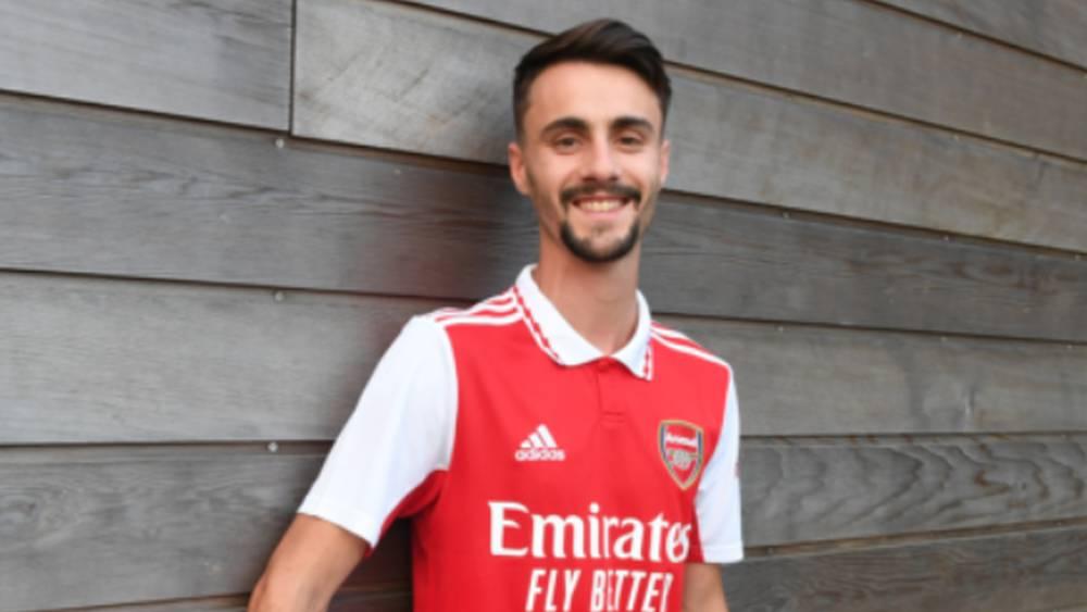 رسميًا/ آرسنال يضم "فابيو فييرا" من نادي بورتو