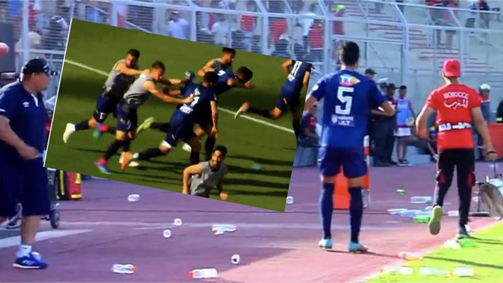 نزول جمهور نجم الساحل للملعب للاعتداء على لاعبي الترجي بعد استفزازهم من طرف المهاجم