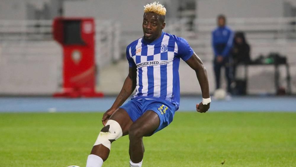 لجنة التأديب توقف أكسيل مايي إلى غاية نهاية الموسم مع تغريمه مبلغ "150 ألف درهما"