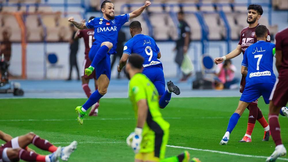 الدوري السعودي/ الهلال يتوج بلقبه الـ18 في تاريخه بعد انتصاره على الفيصلي بهدفين مقابل واحد