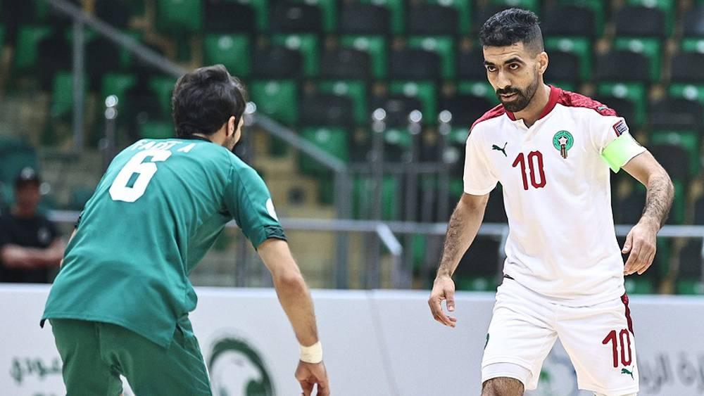 سفيان المسرار يتوج بجائزة "أفضل لاعب" في بطولة كأس العرب لـ"الفوتسال"