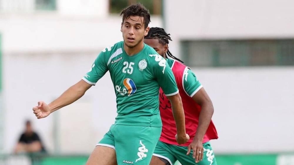 تأكيدا لما سبق.. قائمة الرجاء لمواجهة الماص تعرف غياب الأسماء الأساسية وحضور متولي وزريدة وباديبانغا إلى جانب بعض لاعبي الأمل