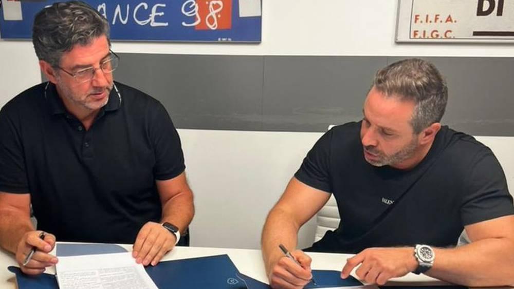 رسميا/ الاتحاد المصري لكرة القدم يعين روي فيتوريا مدربا للمنتخب الأول بعقد يمتد لأربع سنوات