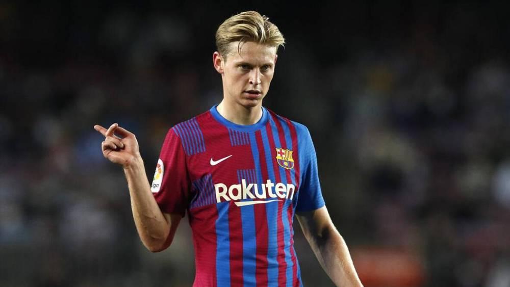 فابريزيو رومانو: "وكيلا أعمال دي يونغ أبلغا برشلونة بعدم نيته الرحيل والهولندي لن يقبل تخفيض أجره"