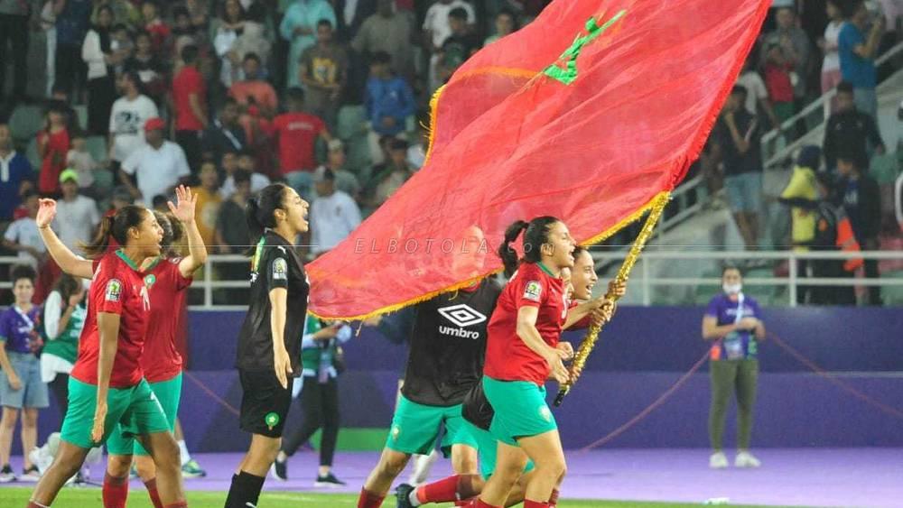 "الكاف" عن المنتخب النسوي: "صفحة التأهل لكأس العالم طُويَت بالنسبة للمغرب ولكن في 'الكان' لم ينتهوا من الحلم بعد"