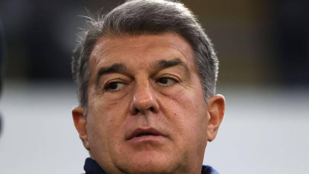 خوان لابورتا يعد بالمزيد من الصفقات في سوق انتقالات برشلونة