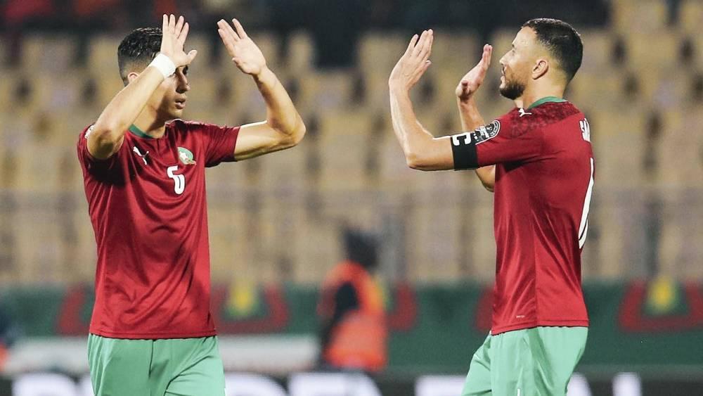 سايس يتمنى الشفاء لأكرد بعد تعرضه للإصابة ويكتب: "اعتني بنفسك وسوف تعود أقوى شهر نونبر إن شاء الله"