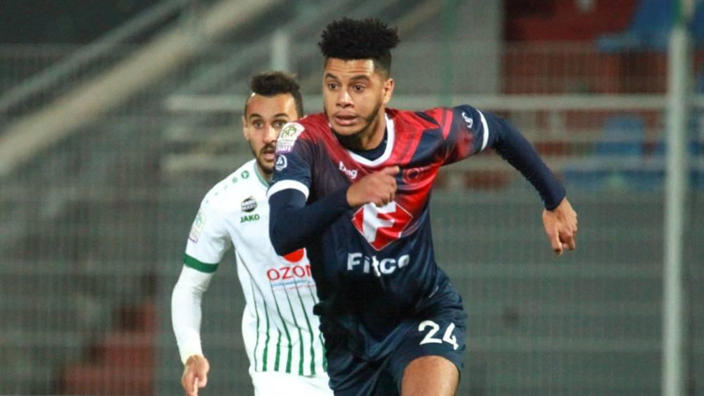 خابا: "طلبت من مسؤولي العربي الكويتي البحث عن لاعب آخر لأنني لا أستطيع ترك المغرب"