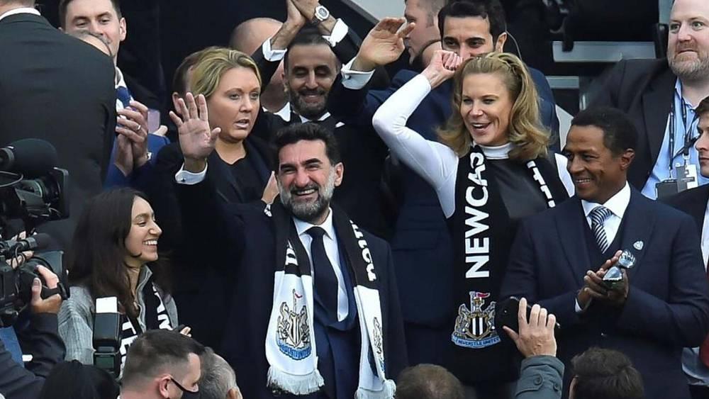 ما الذي يمنع نيوكاسل من التعاقد مع صفقات "ضخمة" حتى الآن في سوق الانتقالات؟