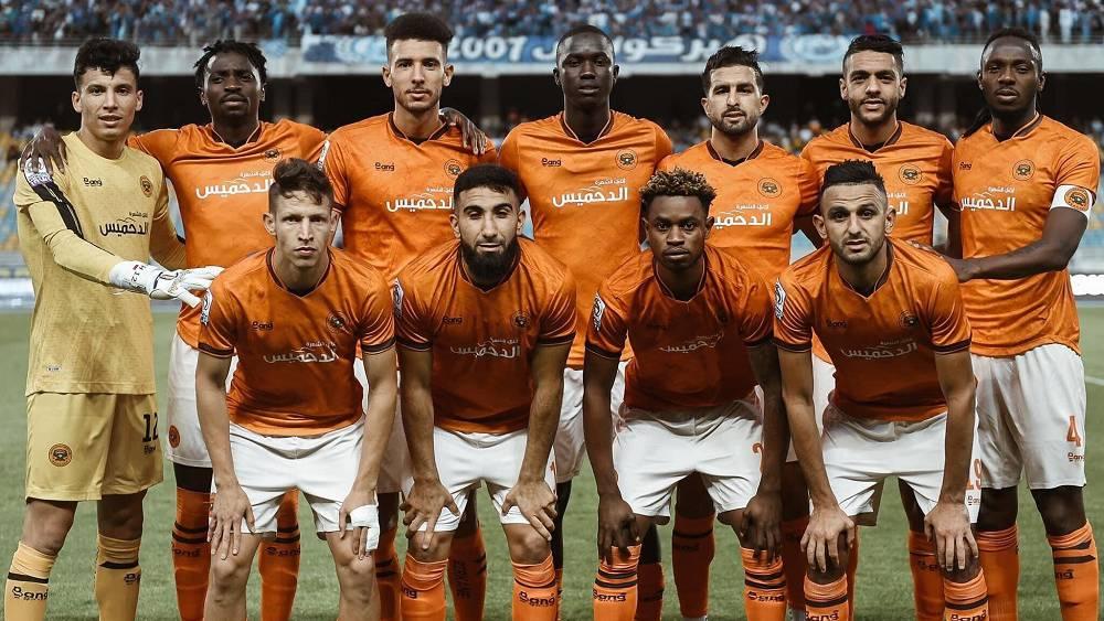 تشكيلة نهضة بركان في نهائي كأس العرش.. إيبينغي يعتمد على المودن وأداما با في الوسط وهجوم مكون من الفحلي وشادراك والبحري