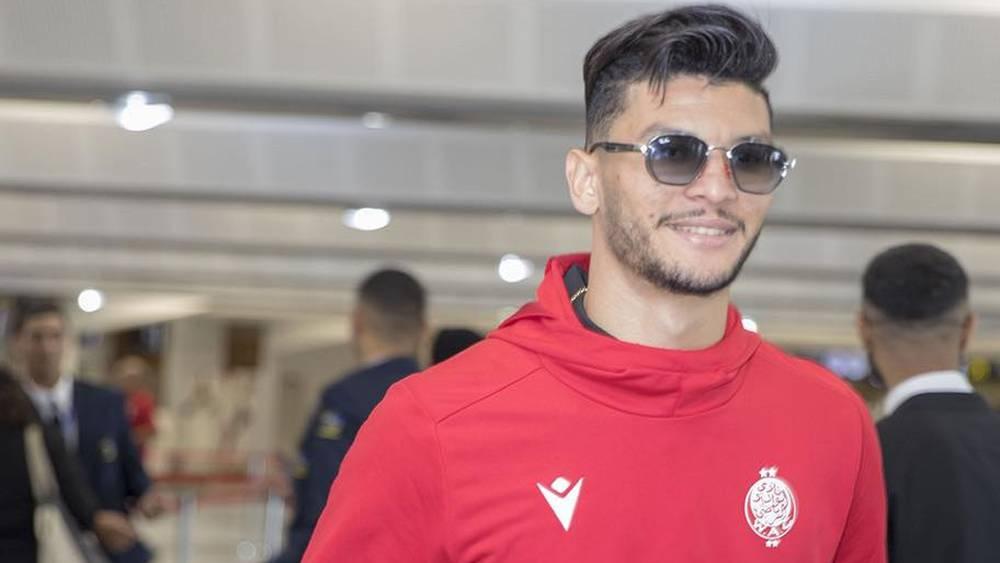 داري يتوجه اليوم الجمعة إلى فرنسا للالتحاق بناديه الجديد بريست