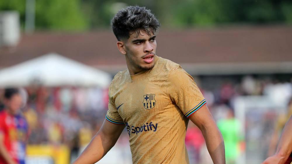 "موندو ديبورتيفو"/ الزلزولي يحظى باهتمام 3 أندية إسبانية وجيرونا يملك "الأفضلية" للتعاقد معه