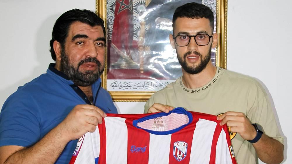 المغرب التطواني يجدد عقد مدافعه زهير مرور لموسم إضافي