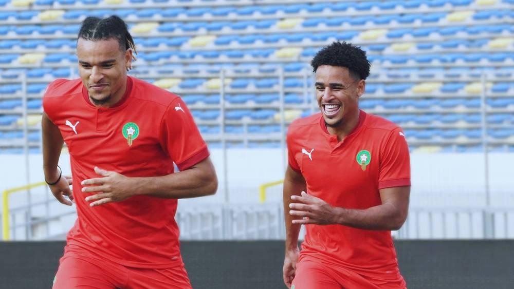 في نفس اليوم.. ريان مايي يعود للميادين بعد غياب لأشهر وشقيقه سامي يغادر الملعب "مصابا"