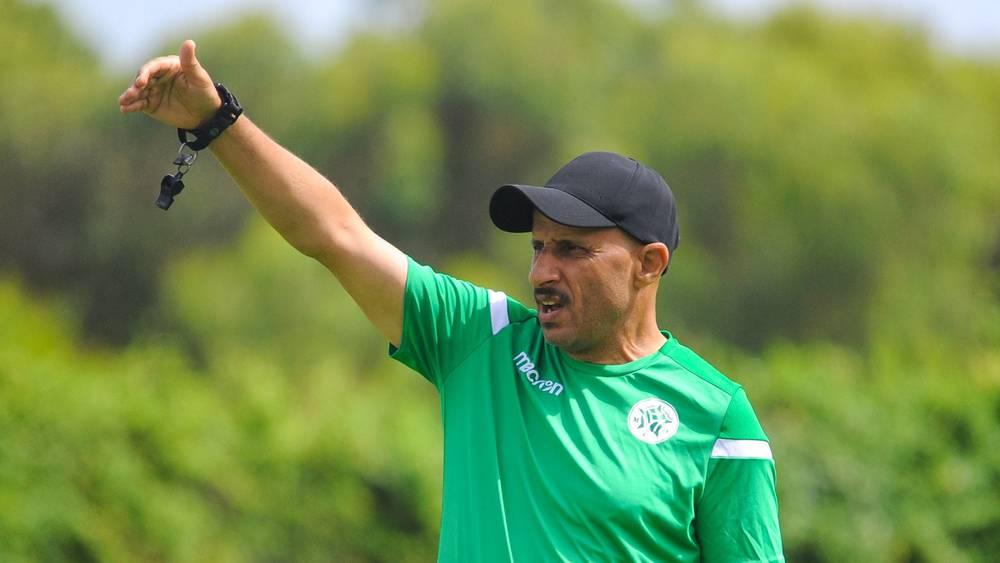 إنقسام داخل مولودية وجدة بين مؤيد ومعارض لاستمرار المدرب منير الجعواني