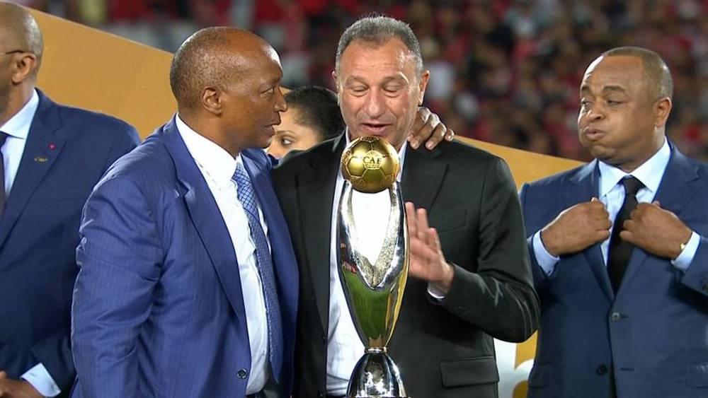 الخطيب رئيس الأهلي المصري: "للأسف خسرنا لقب دوري أبطال أفريقيا بسبب مساعدة أشخاص من مصر"!