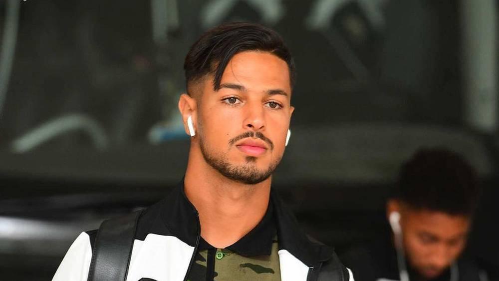 المغرب التطواني يتعاقد مع المدافع أيمن شباني قادما من الفتح