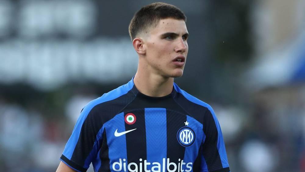 تشيلسي ينجح في التوصل لاتفاق مع الإنتر لضم "تشيزاري كاسادي" بـ20 مليون يورو