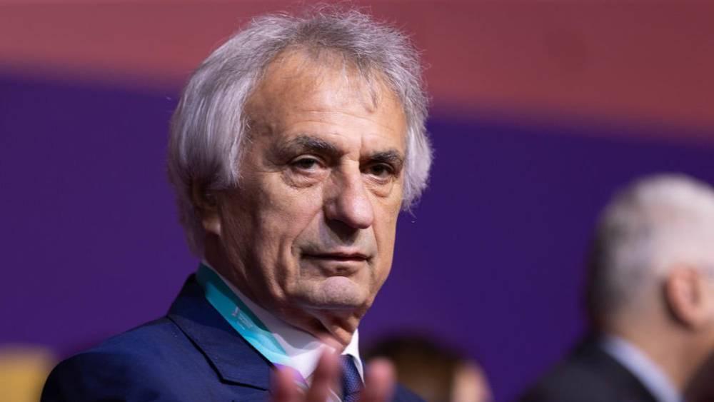 خليلوزيتش: "كان بإمكاني قبول أي شيء لكي أستمر.. لكن حينما تسمح للآخرين بالتدخل في تحديد اللاعبين الذين سيذهبون لكأس العالم فإنك لن تعود مدرباً له معنى"