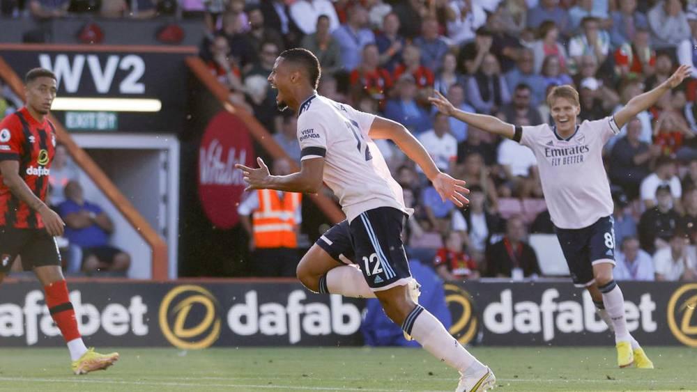 Arsenal gagne contre le Bournemouth et prend la tête de la Premier League