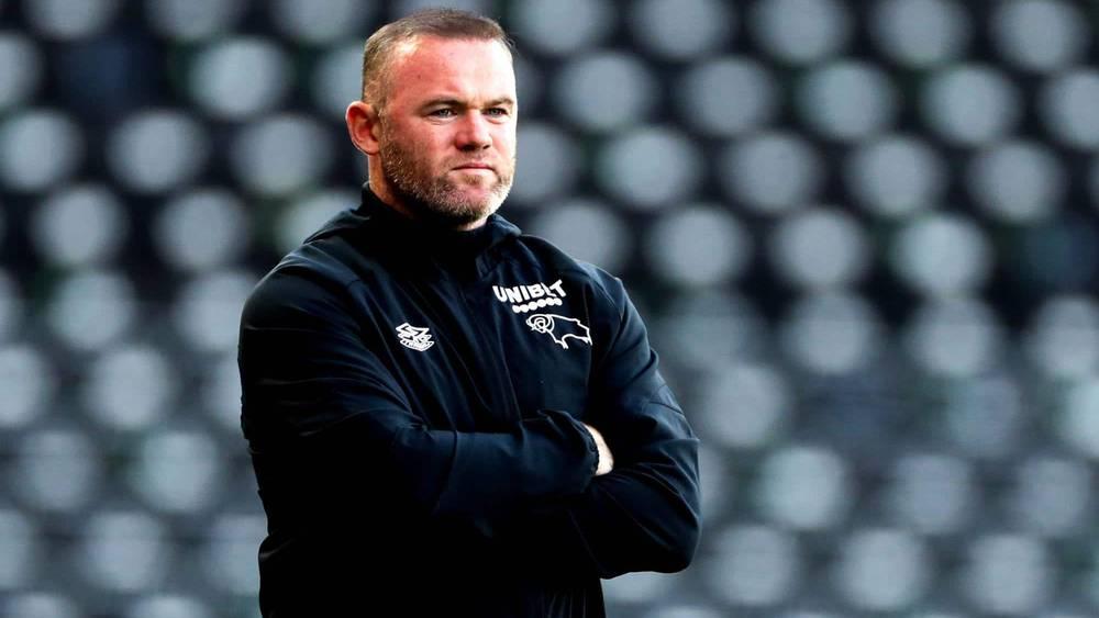 Wayne Rooney : "Je ne pense pas que c'est de Casemiro dont United a besoin".