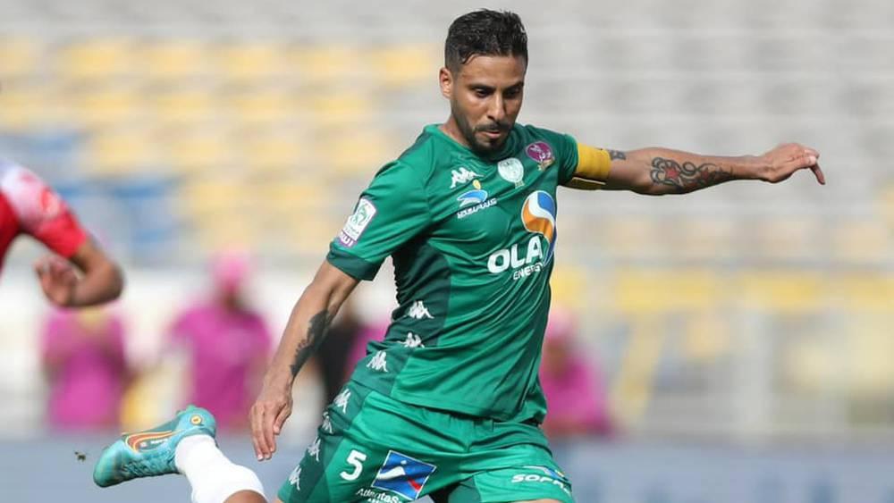 متولي يتواجد في طرابلس قبل تقديمه رسميا لاعبا جديدا في صفوف الأهلي الليبي