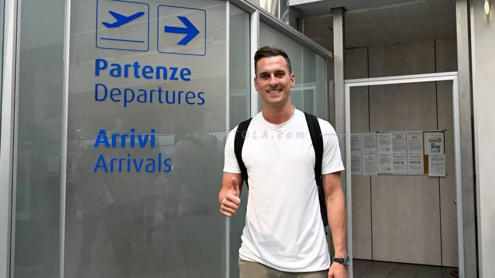 البولندي "ميليك" يصل تورينو من أجل التوقيع ليوفنتوس