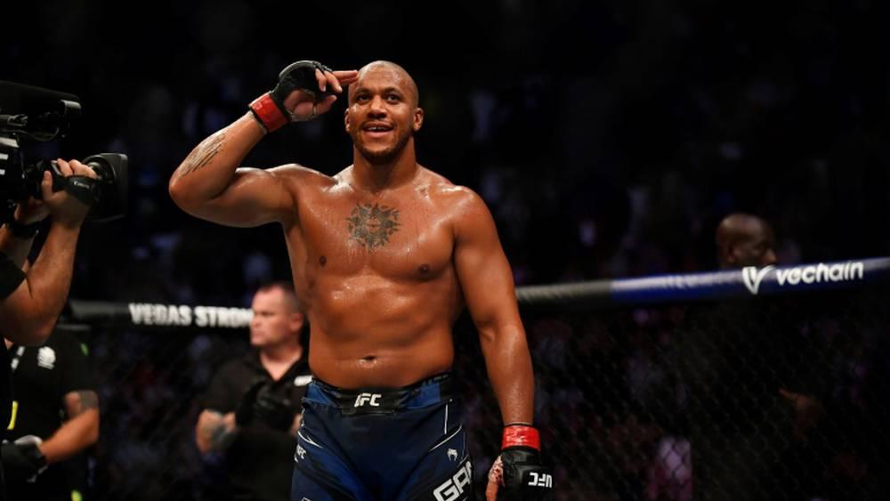 MMA: pour la grande première de l'UFC en France, Ciryl Gane électrise Bercy