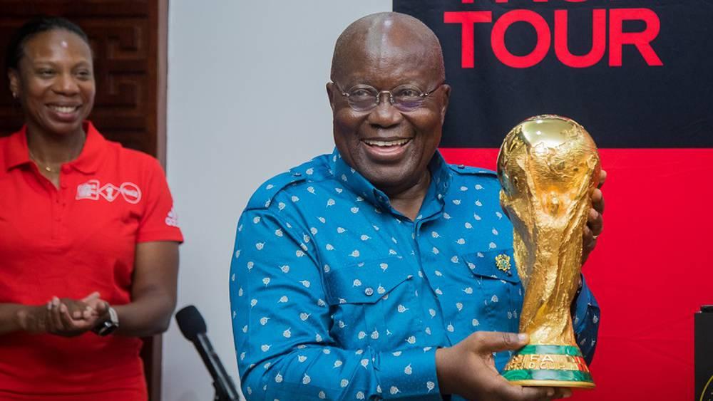رئيس غانا: "سنكون أول منتخب أفريقي يتوج بكأس العالم وسنؤكد للأوروغواي أن يد سواريز لن تنقذهم هذه المرة"
