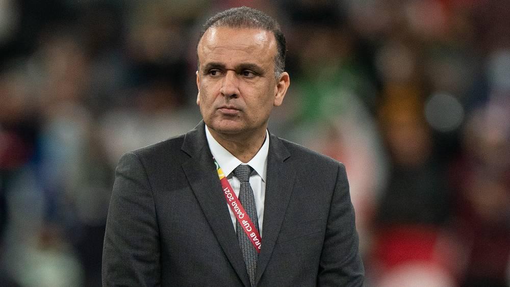 موقع جزائري: "إدارة فندق بالجزائر ترفع دعوى قضائية ضد رئيس الجامعة التونسية بسبب قيامه بسبِّ وشتم عاملة وروراوة يتدخل لحلّ المشكل"