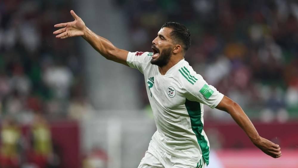 الجزائري بن عيادة يستهل رحلته مع الوداد من بوابة "السوبر الأفريقي" أمام نهضة بركان