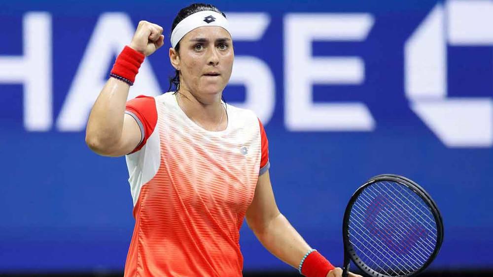 التونسية أُنس جابر تعبر إلى نهائي بطولة أمريكا المفتوحة لملاقاة البولندية إيغا شفيونتيك