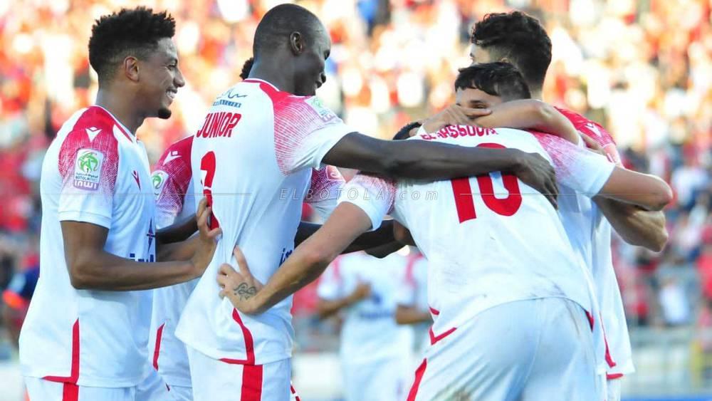 تشكيلة الوداد أمام نهضة بركان.. عموتة يدفع بثنائية زولا وأبو الفتح في الدفاع ويعتمد على أوك وأحداد وصامبو في الهجوم