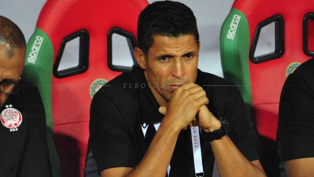 عموتة: "أهنئ نهضة بركان على التتويج بكأس السوبر الأفريقي وحين تخطئ في النهائي فإنك تدفع الثمن"