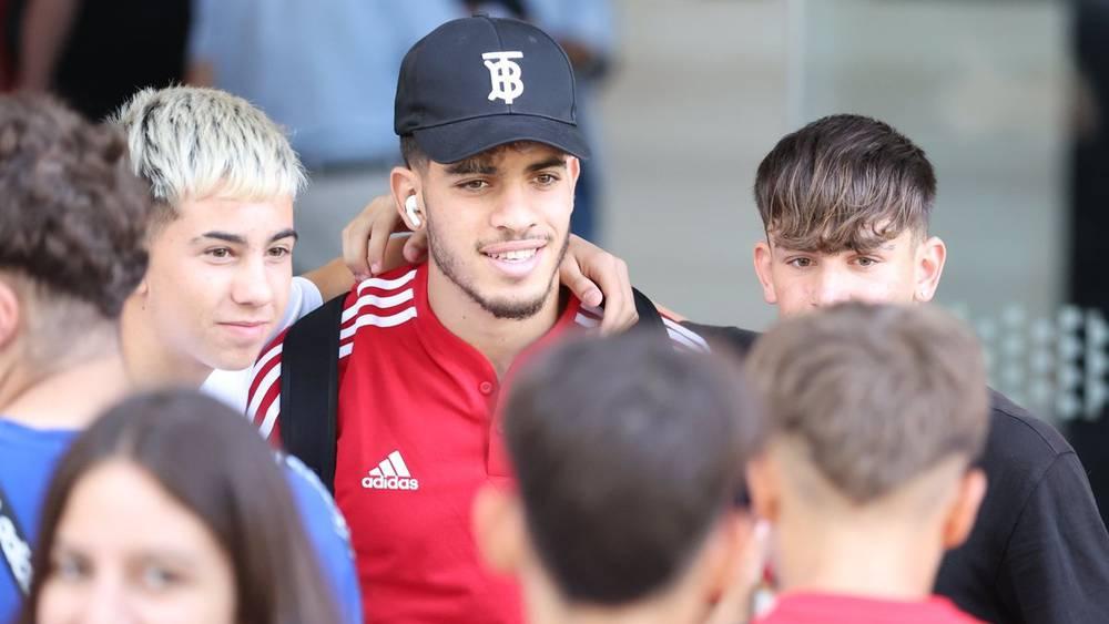 عبارات الإشادة تنهال على الزلزولي بعد دخوله كبديل في مواجهة ألميريا ومتابعون يصفونه بـ"الورقة الرابحة" لأوساسونا