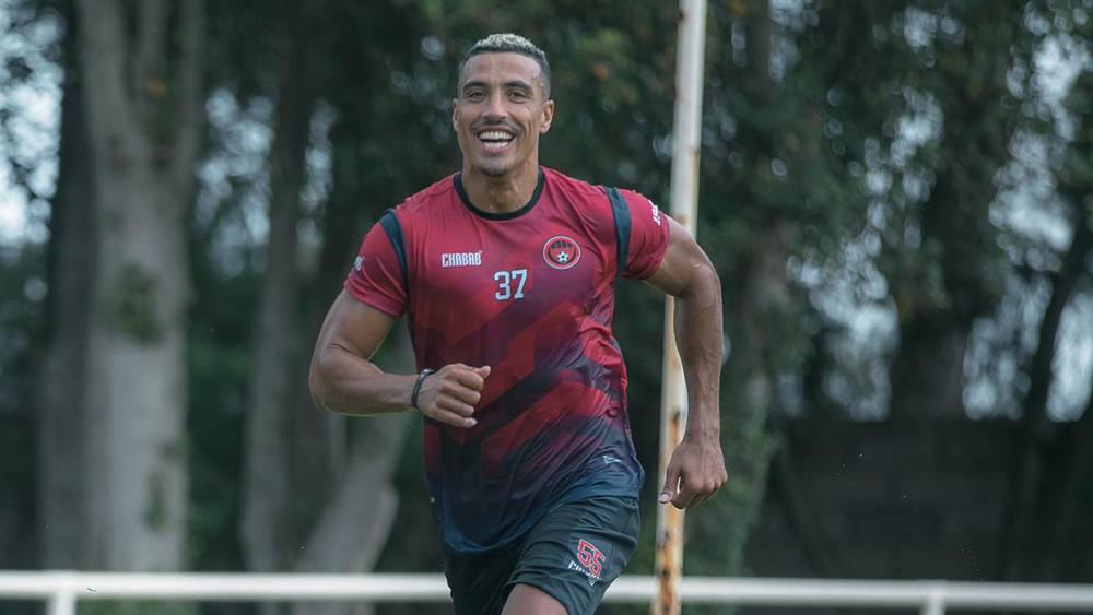 نبيل درار يلتحق بتداريب شباب المحمدية استعدادا لمواجهة الدفاع الحسني الجديدي