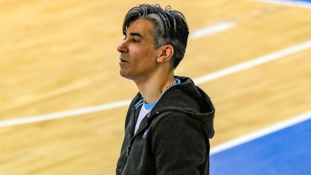 مدرب منتخب إيران للفوتسال: "يمكن أن نخسر 'الدوري القاري' ضد المغرب لكن ليس لدينا الحق في خسارة كأس أمم آسيا لكرة الصالات بالكويت"