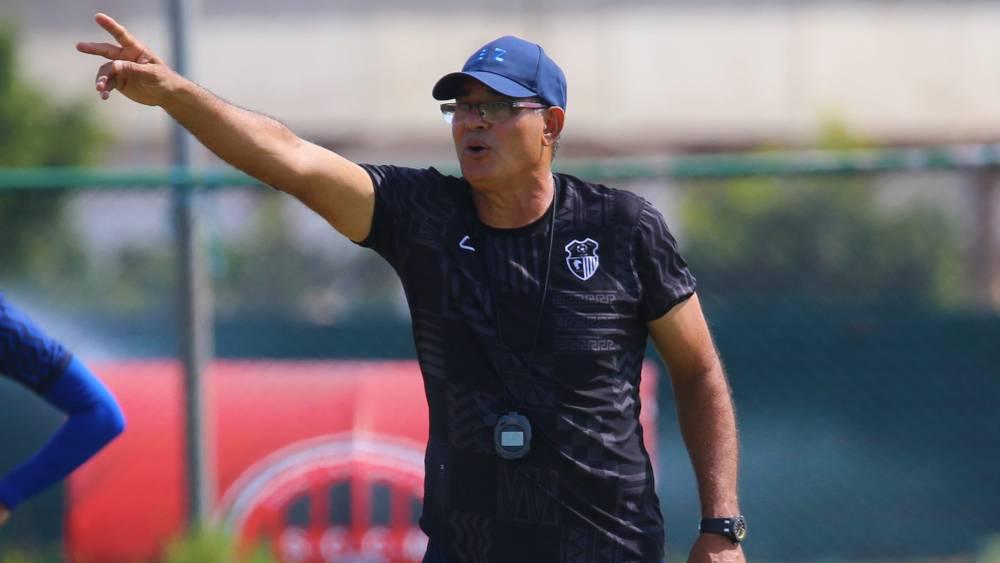 الزاكي: "صفر نقطة لا تخيفني وهو أمر عادٍ مقابل الإكراهات التي نواجهها"