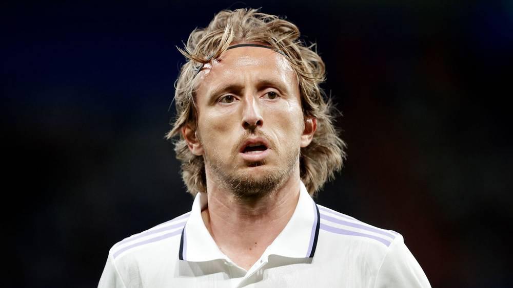 مودريتش يعود مصابا إلى ريال مدريد ويغيب لـ 10 أيام عن الملاعب