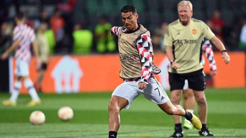 "التيليغراف"/ كريستيانو رونالدو يستعد للعودة "أساسيًا" في "ديربي مانشستر"