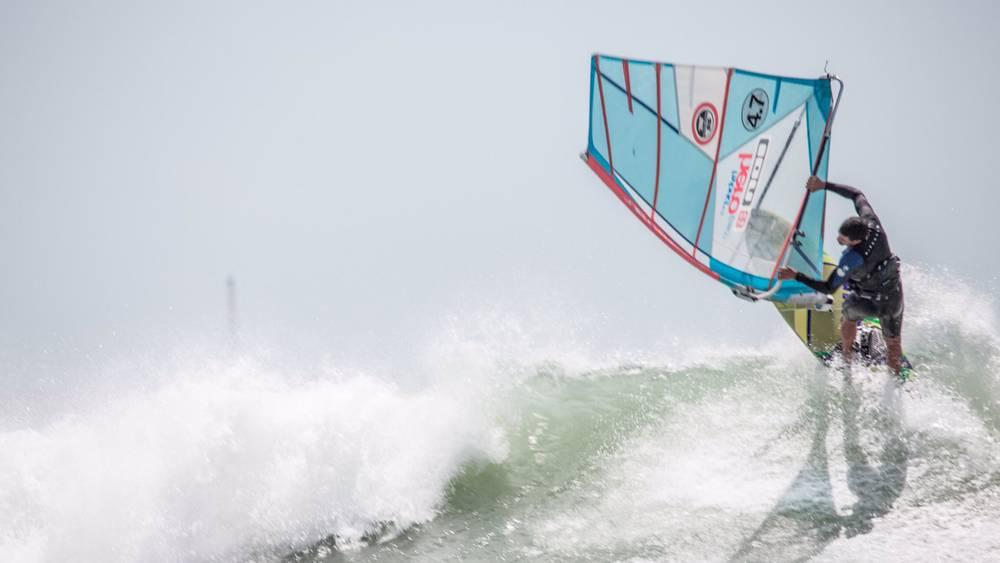 Kitesurf - Le Marocain Mohammed Ali Beqqali en demi-finale du championnat du monde