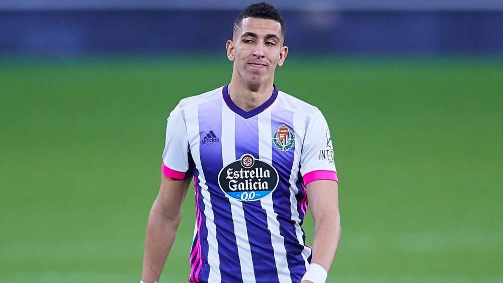 الياميق يتعرض لإصابة جديدة في الركبة بعد دقائق من دخوله كبديل ويعجز عن إيجاد "الإيقاع" مع بلد الوليد