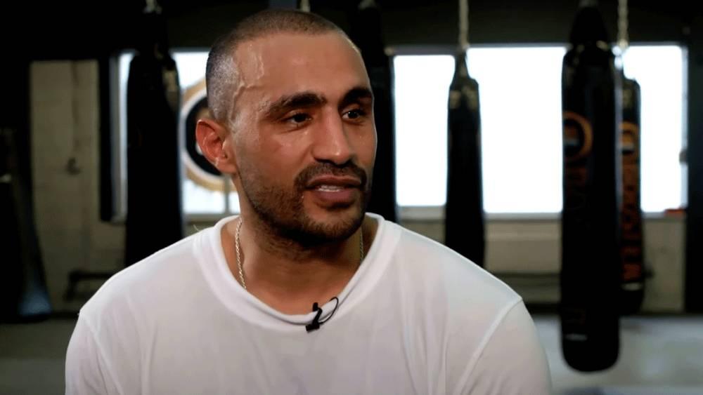 بدر هاري: "مستعد للموت في الحلبة يوم 8 أكتوبر إذا كان ذلك ضروريًا للفوز على أليستر أوفريم"