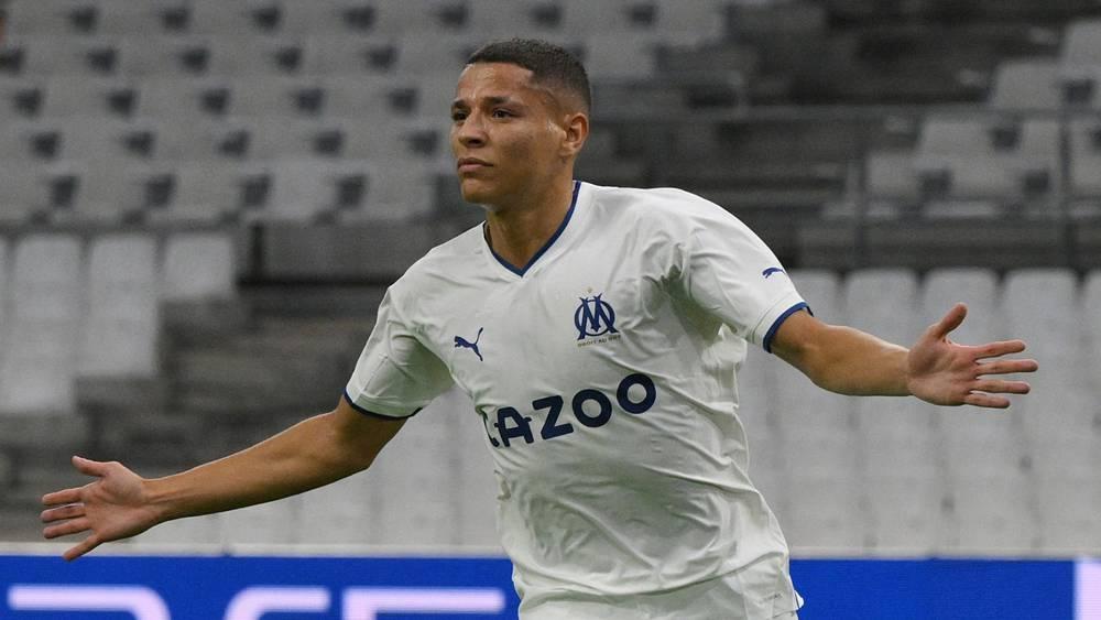 حارث يُسجّل هدفاً في مباراة مارسيليا وسبورتينغ لشبونة ضمن دوري أبطال أوروبا