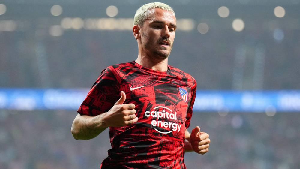 برشلونة وأتلتيكو مدريد يتوصلان لحل بشأن "وضع" أنطوان غريزمان.. اتفاق على الشراء مقابل 20 مليون يورو