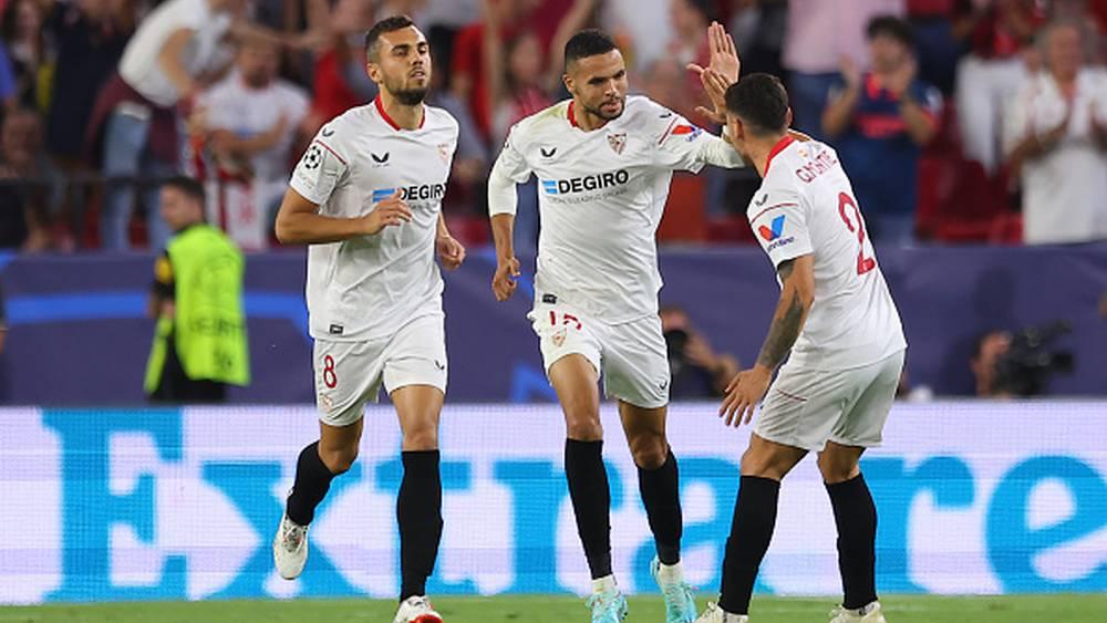 النصيري يسجل هدفه الأول هذا الموسم بهزه شباك بوروسيا دورتموند في دوري أبطال أوروبا