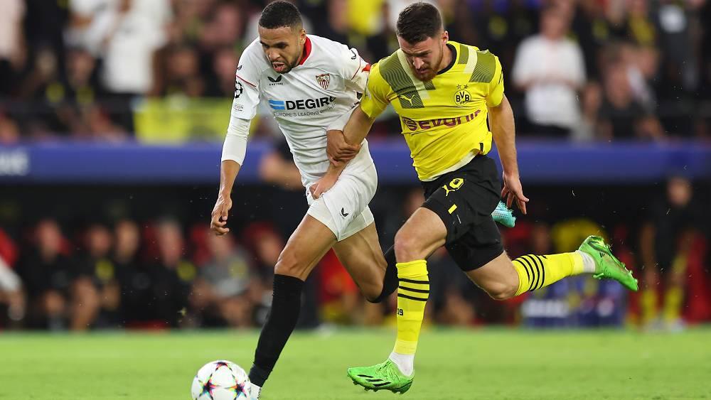 النصيري بعد الهزيمة أمام دورتموند: "لست سعيدا بالهدف.. علي العمل بجد أكبر لأن الفريق هو أهم شيء بالنسبة لي"