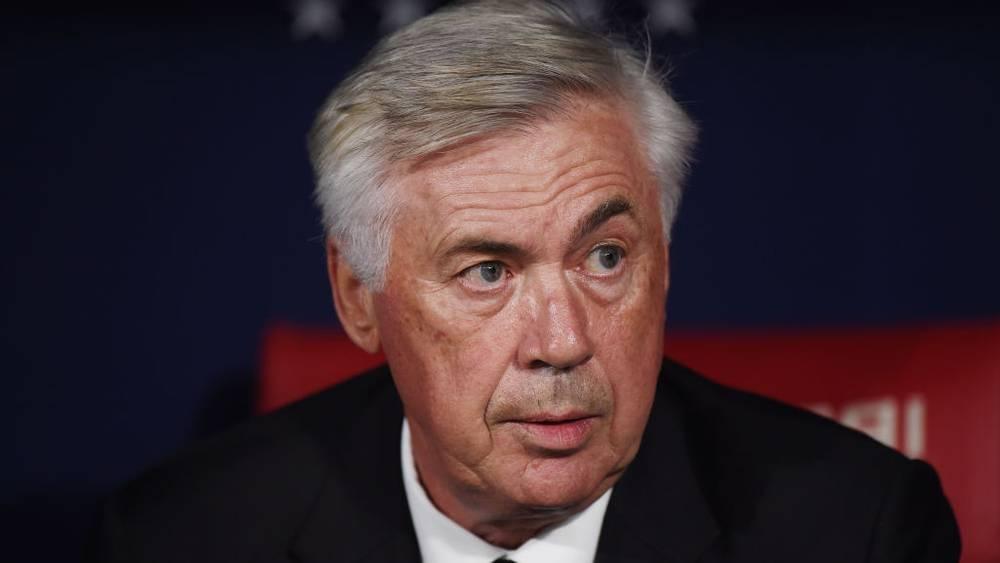 أنشيلوتي يعترف بحاجة دفاع ريال مدريد للتحسن: "نفقد المواجهات والالتحامات بسهولة"