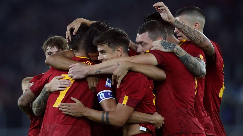 الدوري الإيطالي/ روما يهزم ليتشي (2-1) ويقترب من أندية المُقدمة