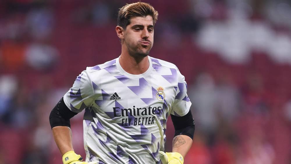 أنشيلوتي يؤكد استمرار غياب حارس مرمى ريال مدريد "كورتوا" ضد إلتشي